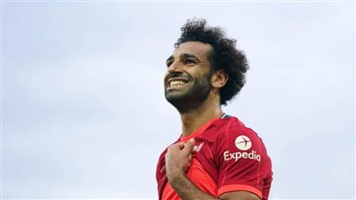 تجديد عقد محمد صلاح يواصل جذب اهتمام أساطير اللعبة