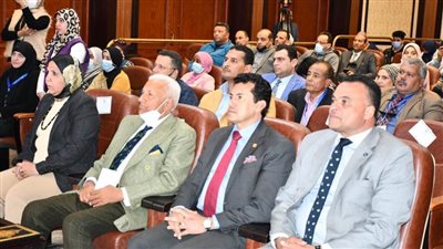 وزير الرياضة: نستهدف فرصاً اقتصادية لمراكز الشباب من خلال الدوري 