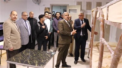 رئيس جامعة الأزهر يشيد بنموذج الغرف بالمدينة الجامعية للطلاب