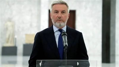 وزير الدفاع الإيطالي يؤكد ضرورة وضع حد فوري للمعاناة التي يعيشها الشعب الأوكراني