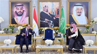 الرئيس السيسي يتفقد معرض الدفاع العالمي بالسعودية