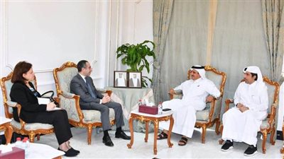 سفارة مصر في الدوحة تبحث فرص تعزيز التعاون في المجال الاقتصادي مع قطر 