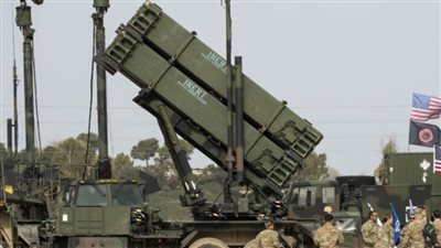الولايات المتحدة ترسل بطاريتي صواريخ دفاع جوي إلى بولندا