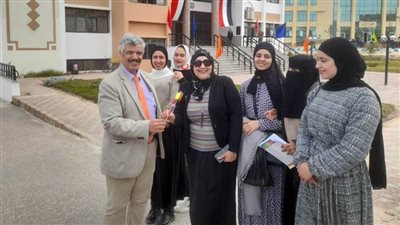 كلية التربية بجامعة العريش تحتفل باليوم العالمى للمرأة بمبادرة ست السعادة