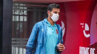 طبيب الأهلي: فحص طبي لحمدي فتحي والشحات وهاني للاطمئنان عليهم قبل لقاء صنداونز