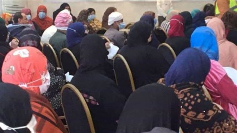 توزيع لحوم علي الأسر