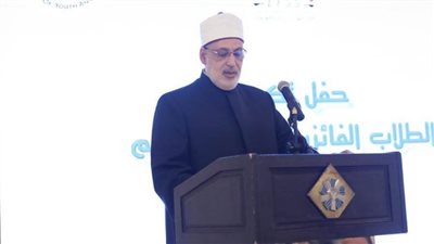 وكيل الأزهر يشارك في تكريم الطلاب الفائزين ببطولة العالم للناشئين بصربيا