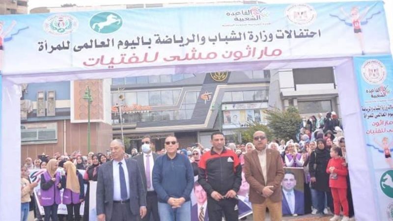 محافظ الشرقية يشارك