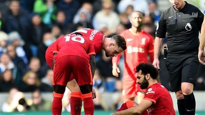 صدمة للمنتخب المصري وليفربول بعد إصابة محمد صلاح أمام برايتون
