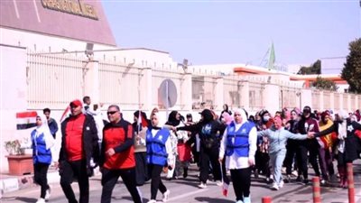 نائب محافظ سوهاج يشارك في ماراثون 