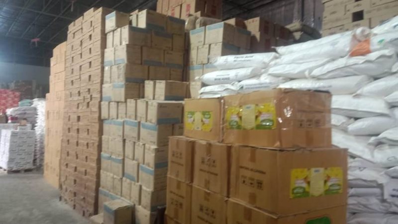 ضبط ١٠٢ طن مواد غذائية