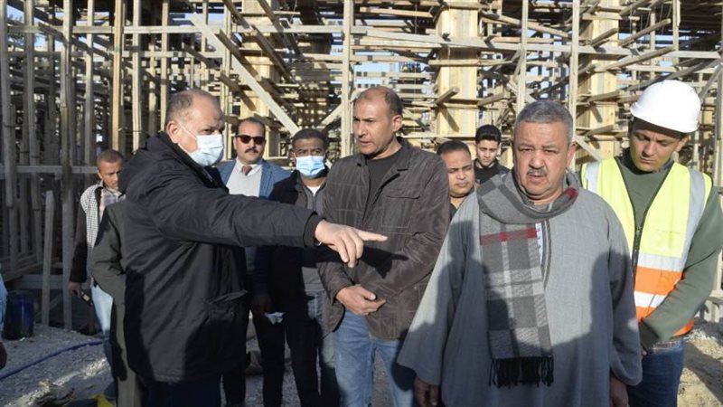 محافظ أسيوط يتفقد