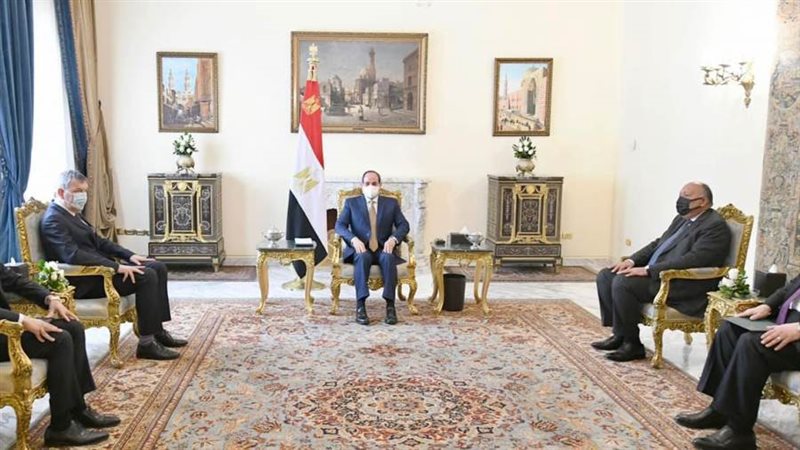 الرئيس السيسي مع
