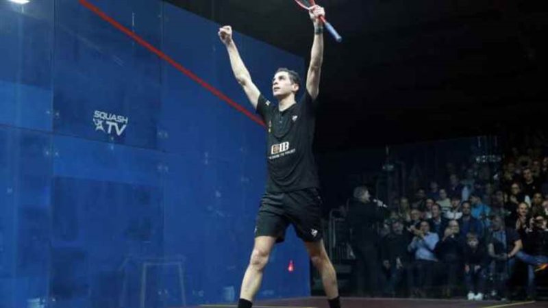 علي فرج نجم الإسكواش