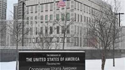 الولايات المتحدة تحث رعاياها على مغادرة أوكرانيا  