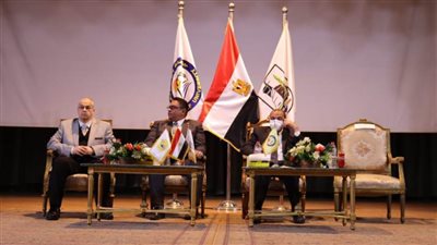 برنامج توعية لشباب الجامعات بوسط الصعيد