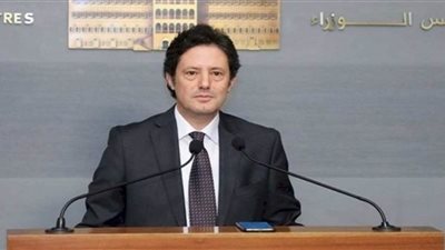 وزير الإعلام اللبناني يؤكد التزامه بمواقف الحكومة وتحسين العلاقات مع الدول العربية