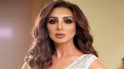 تعرف على عدد زيجات انغام عقب نفي شائعة زواجها من حسين فهمي  