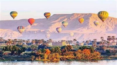 إلغاء رحلات البالون الطائر في الأقصر بسبب شدة الرياح