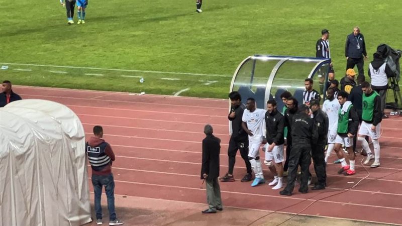 رمضان صبحى يخرج مصابا