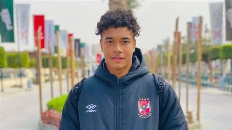 حارس مرمى النادي