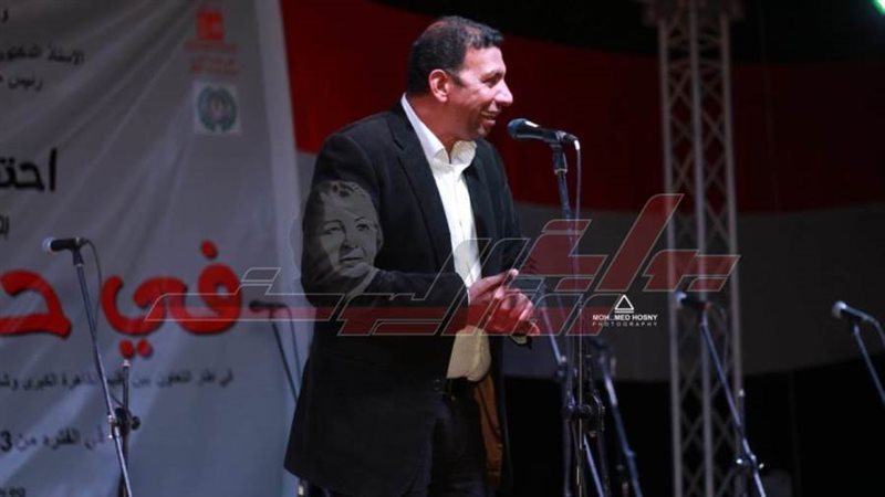 الفنان جلال عثمان