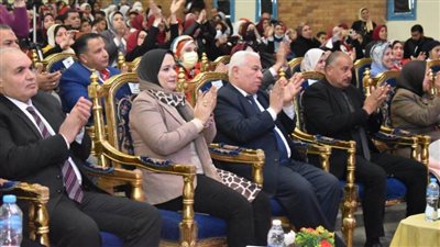 مدير تعليم الإسكندرية يشهد التصفيات النهائية لأفضل كورال بين الإدارات التعليمية 