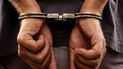 ضبط شخص لارتكابه وقائع نصب على المواطنين عبر مواقع التواصل الاجتماعي