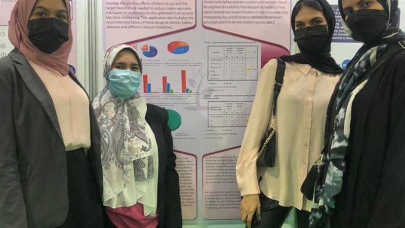 الطالبات الفائزات