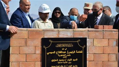 وزير التنمية المحلية ومحافظ جنوب سيناء يضعان حجر أساس محطة تحلية بطابا