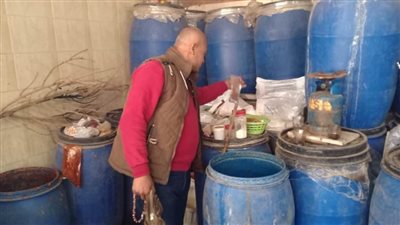 ضبط 10 أطنان مخللات بحملة مكبرة بالقناطر الخيرية 