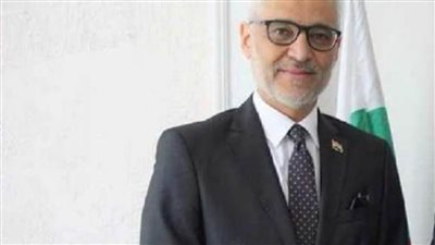 سفير مصر ببوخارست يشيد بجهود فريق الهلال الأحمر المصري على الحدود الأوكرانية- الرومانية