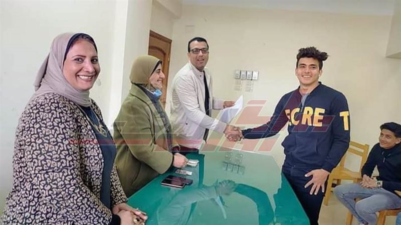 خلال التكريم