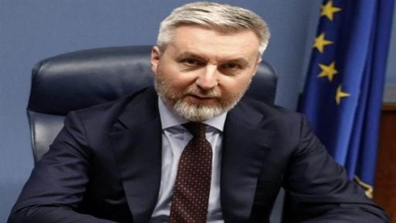 وزير الدفاع الايطالي