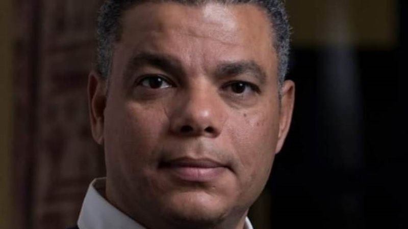 الدكتور رمضان بدرى