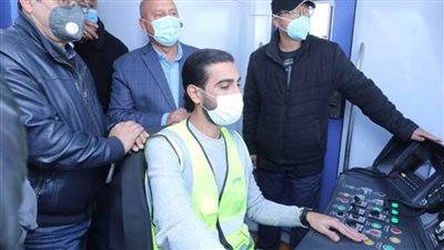 وزير النقل: تشغيل تجريبي للمرحلة الأولى من مشروع القطار الكهربائي