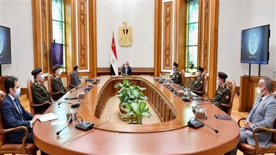 الرئيس السيسي يتابع الموقف التنفيذي لمشروعات الهيئة الهندسية