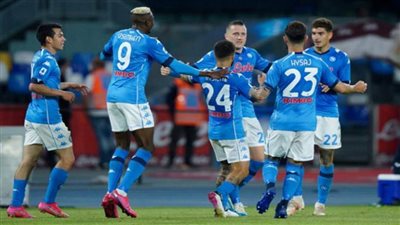 نابولي يفوز على أودينيزي في الدوري الإيطالي