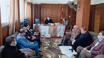 إنشاء مدرستي لغات وفندقية وتشغيل مكتب بريد بكفر الشيخ