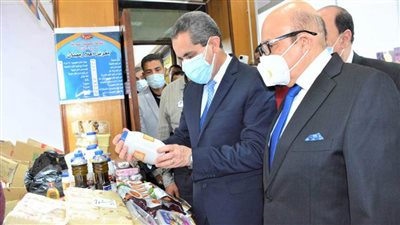 محافظ الغربية يفتتح ثالث معارض 