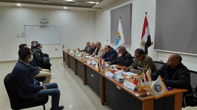 لجنة لتقنين أوضاع العمالة أجر مقابل عمل بمياه سوهاج