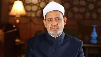 رئيس جامعة الأزهر يهنئ الإمام الأكبر بالعام الثاني عشر لتولِّيه مشيخة الأزهر