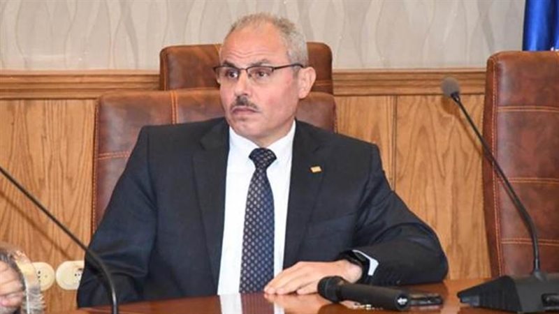 الدكتور ناصر مندور