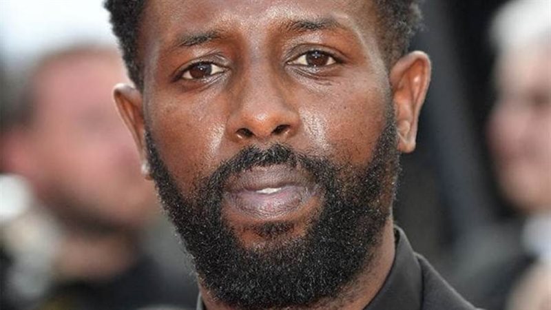 المخرج لادج لى