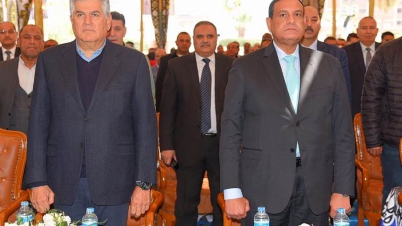 محافظ البحيرة يشهد