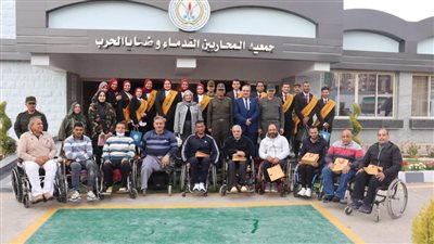 القوات المسلحة تنظم زيارة ميدانية لطلبة بكلية حقوق جامعة حلوان لجمعية المحاربين القدماء