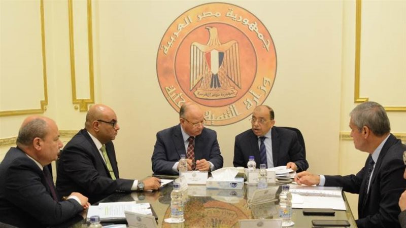 شعروي يناقش دفع عجلة