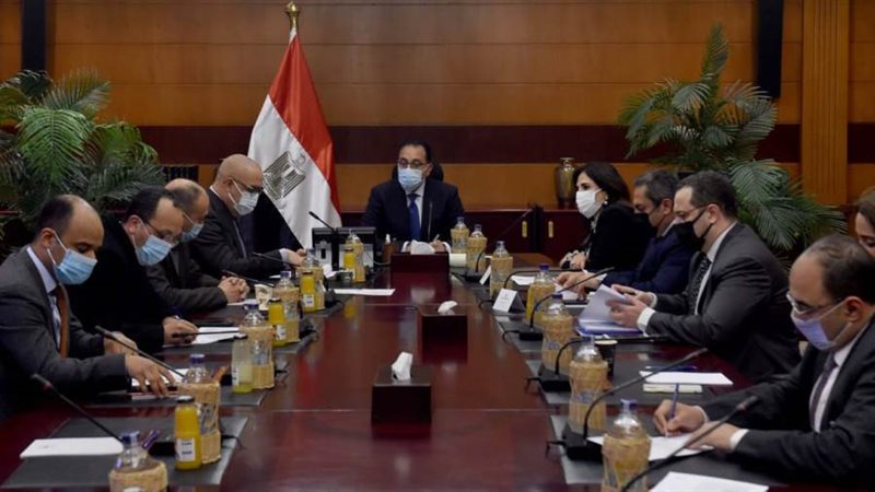 خلال الاجتماع