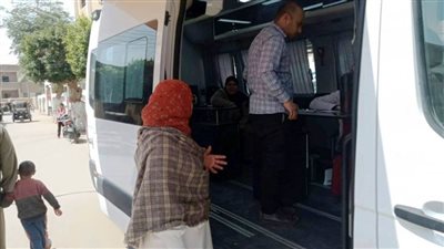 إطلاق ثالث سيارة تعمل كمركز تكنولوجي متنقل بمركز سوهاج