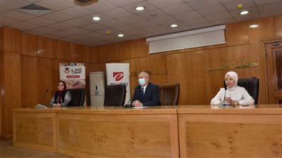 شعراوي: نسعى لتوفير التسويق والدعم للمنتجات الحرفية